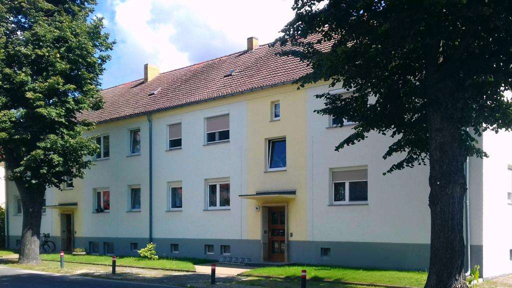Thumbnail-Wohnung zum Mieten in Hoyerswerda 317,00 € 57.55 m²