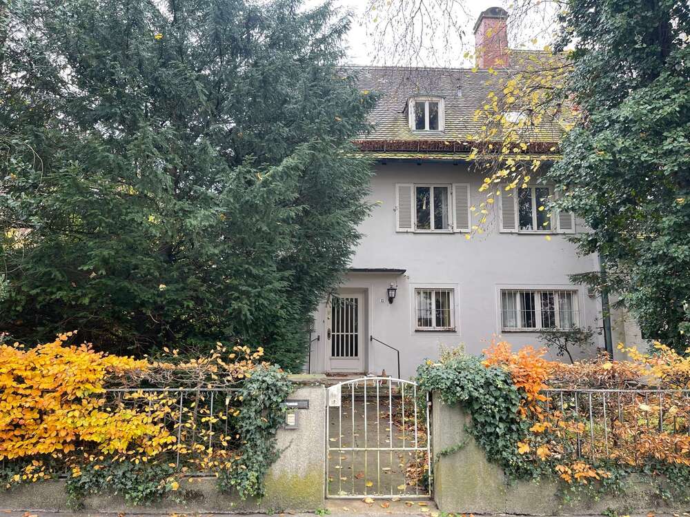 Thumbnail-Haus zum Kaufen in Augsburg 1.980.000,00 € 240 m²