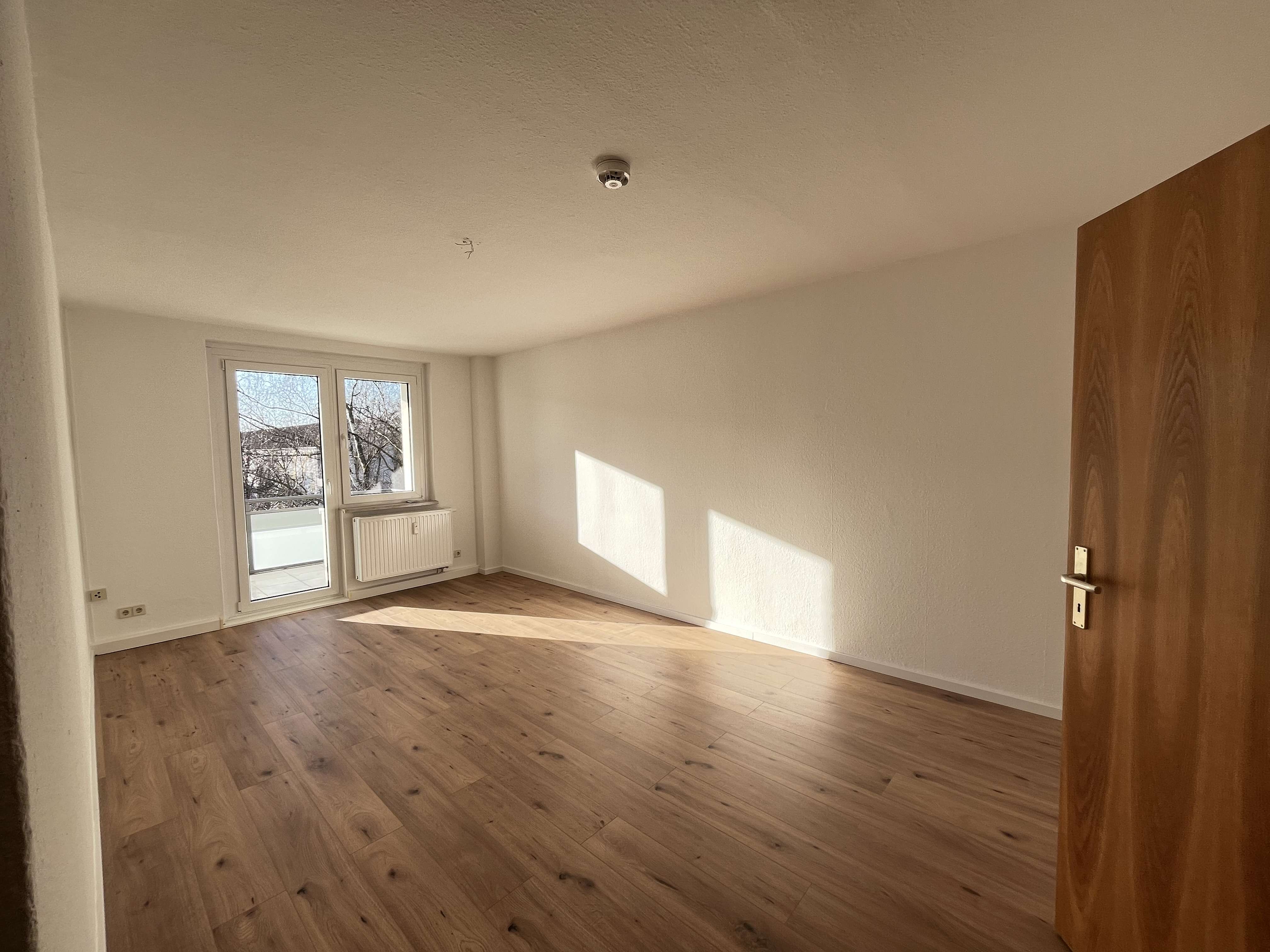 Thumbnail-Wohnung zum Mieten in Zwickau 299,00 € 50 m²