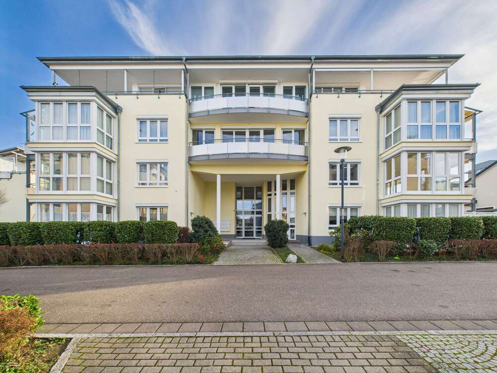 Thumbnail-Wohnung zum Mieten in Bad Krozingen 1.400,00 € 99.39 m²