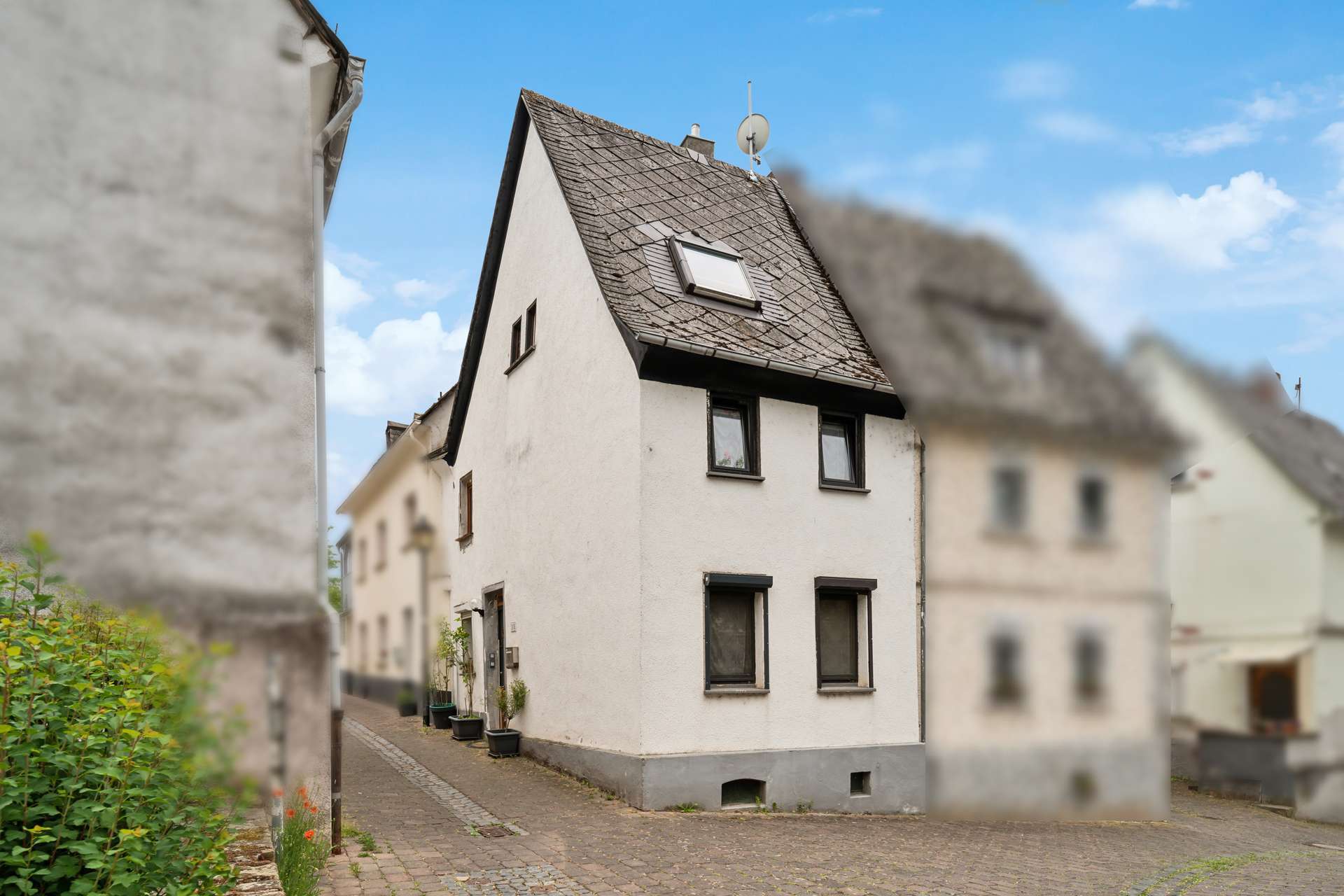 Thumbnail-Haus zum Kaufen in Brechen 95.000,00 € 70 m²