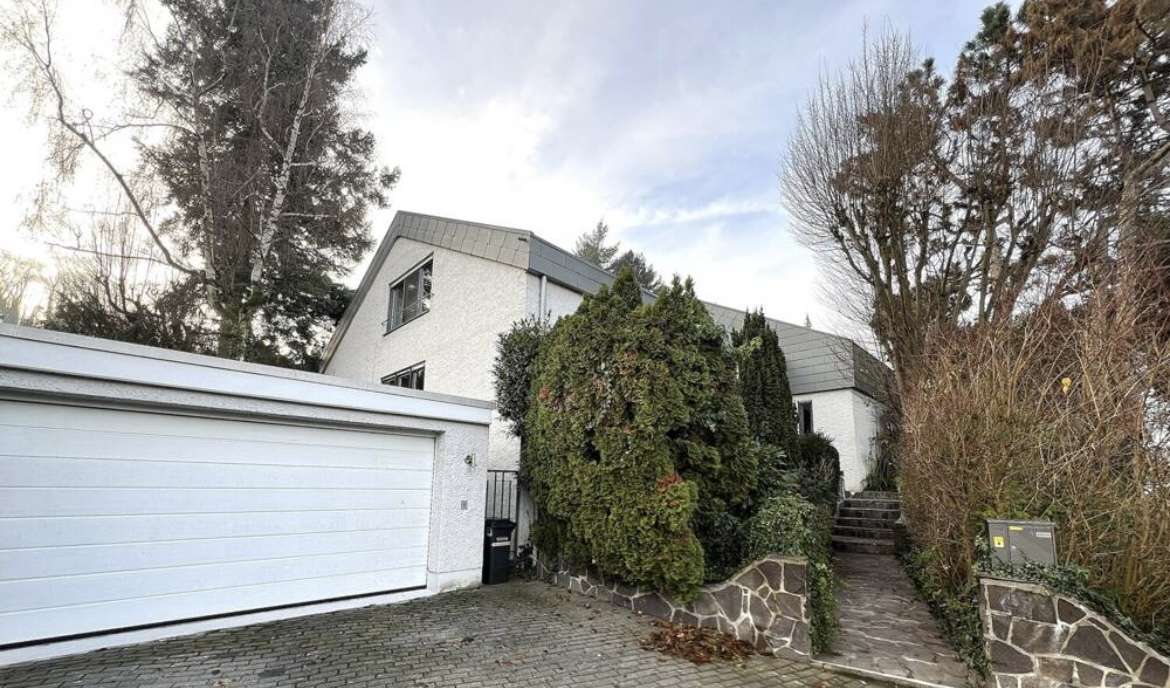 Thumbnail-Haus zum Kaufen in Bensheim 1.380.000,00 € 325 m²