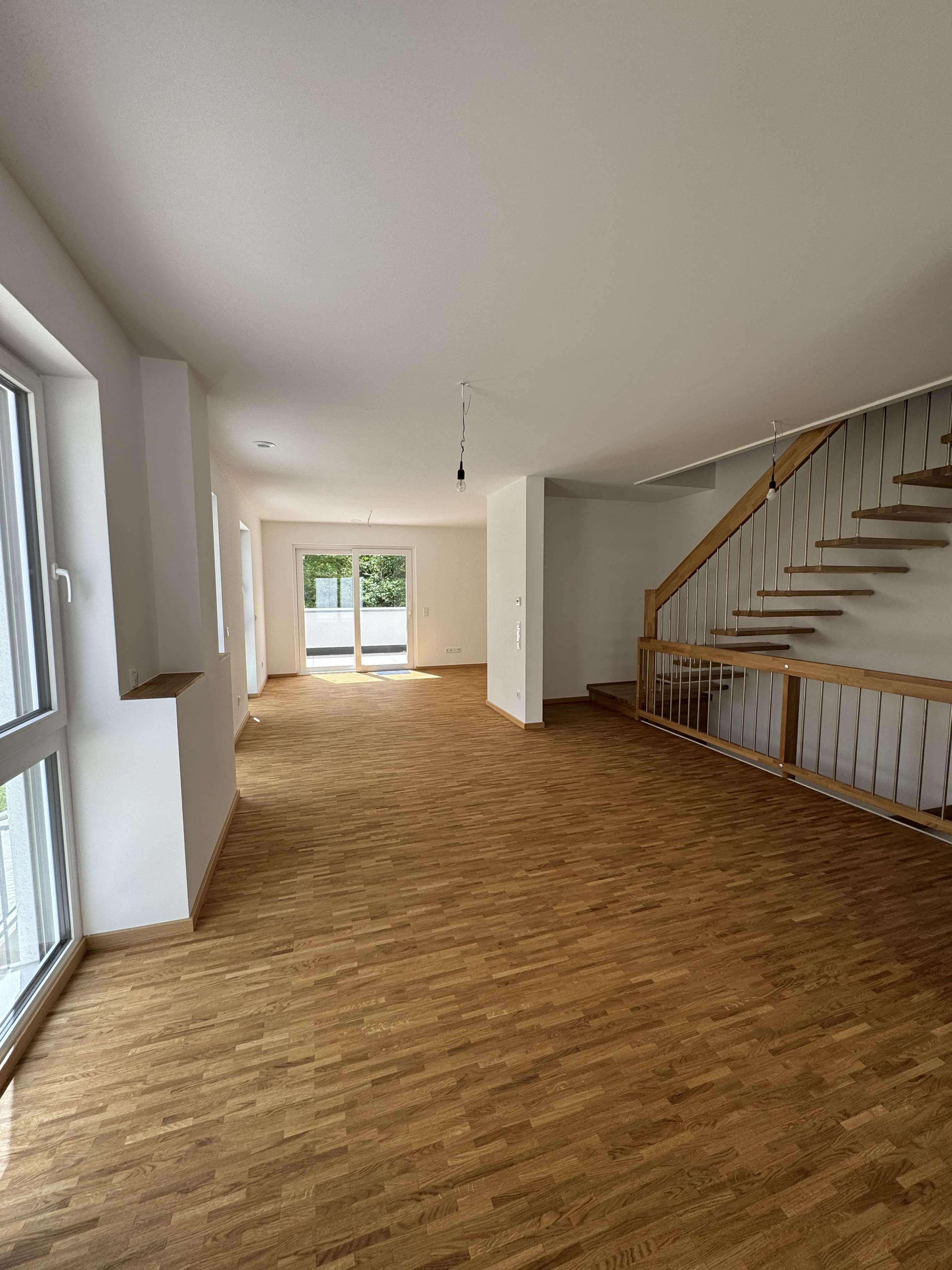 Thumbnail-Haus zum Mieten in Würzburg 2.330,00 € 172.6 m²