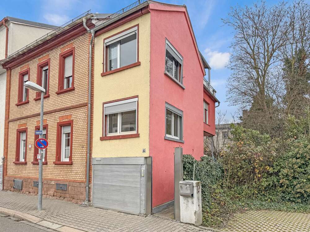 Thumbnail-Haus zum Kaufen in Worms 379.000,00 € 180 m²
