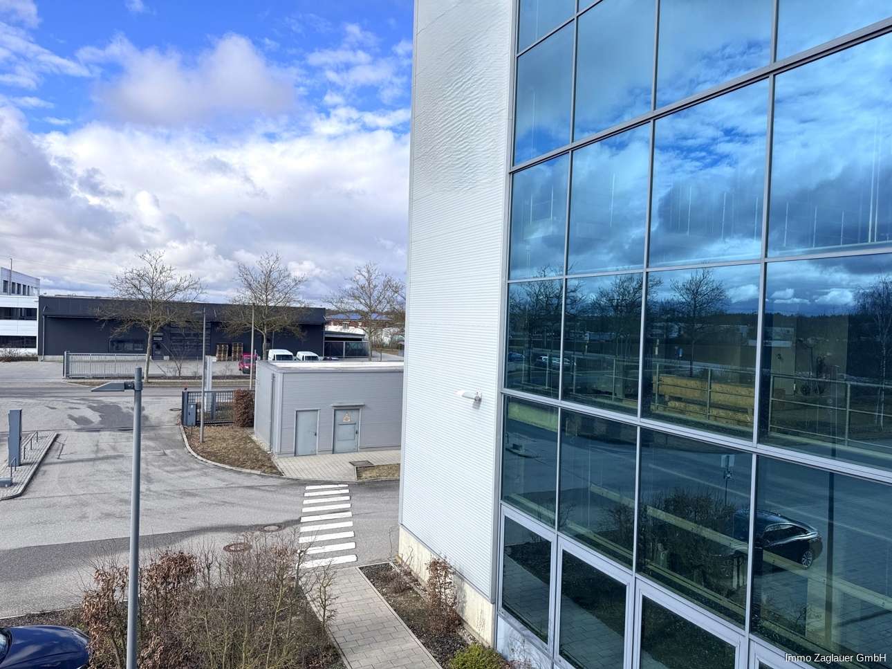 Thumbnail-Büro in Regensburg 1.960,00 € 178.51 m²