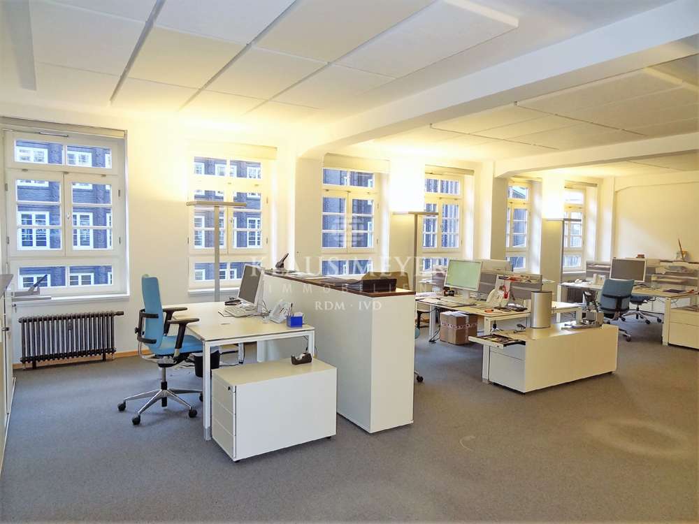 Thumbnail-Büro in Hamburg 14.537,60 € 660.8 m²