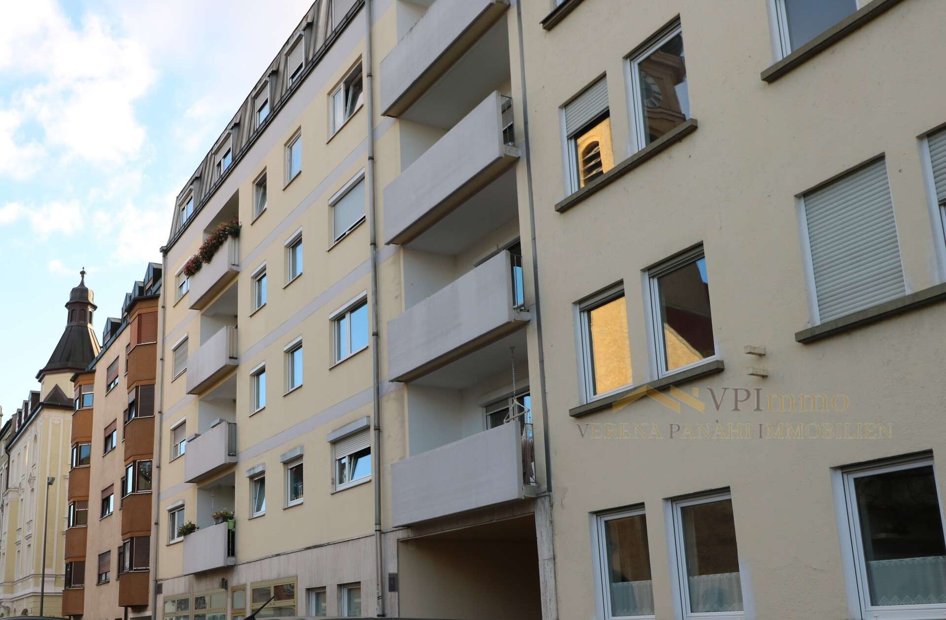 Thumbnail-Wohnung zum Kaufen in München 498.000,00 € 67.44 m²