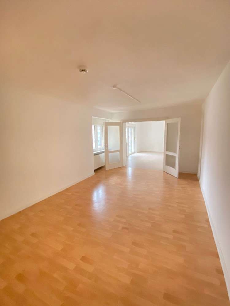 Thumbnail-Wohnung zum Mieten in Saarbrücken 800,00 € 100 m²