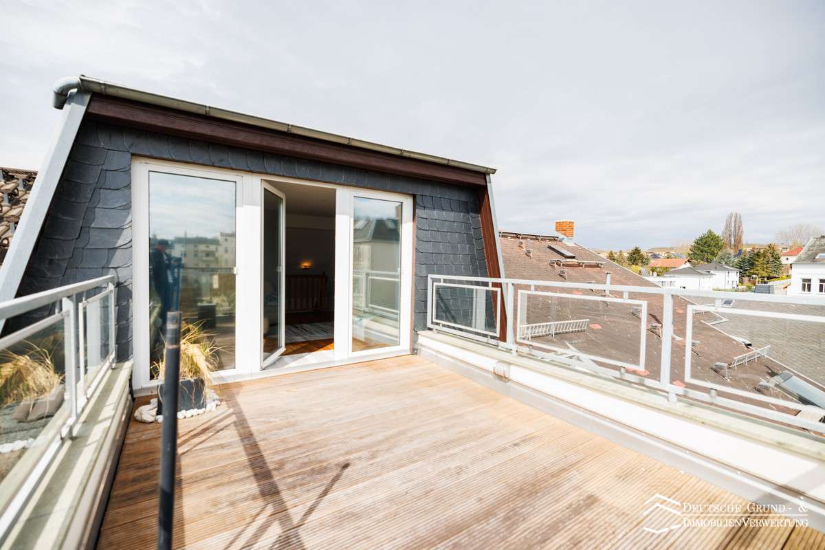 Thumbnail-Wohnung zum Kaufen in Gera 237.000,00 € 112 m²