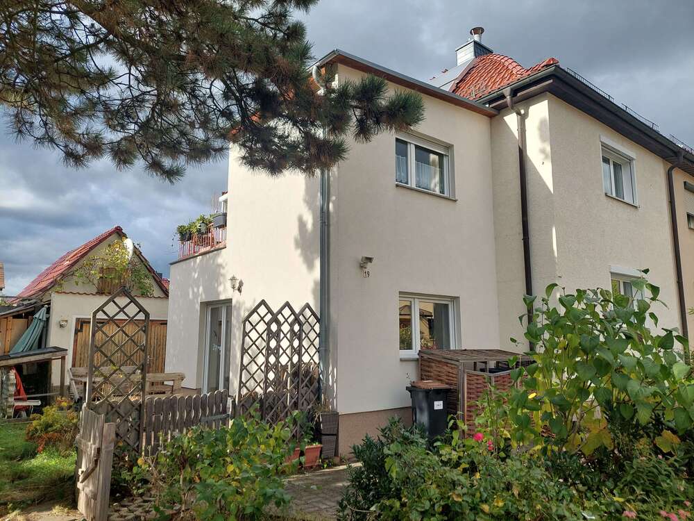 Thumbnail-Haus zum Kaufen in Halle 319.000,00 € 120 m²