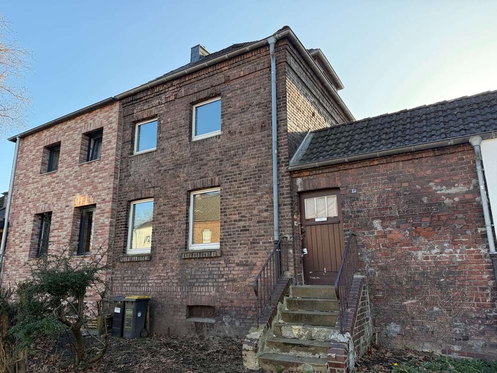 Thumbnail-Haus zum Kaufen in Duisburg 119.000,00 € 73.25 m²