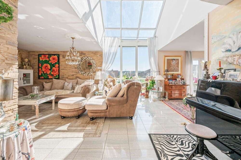 Thumbnail-Haus zum Kaufen in Mühlacker 999.000,00 € 349.13 m²