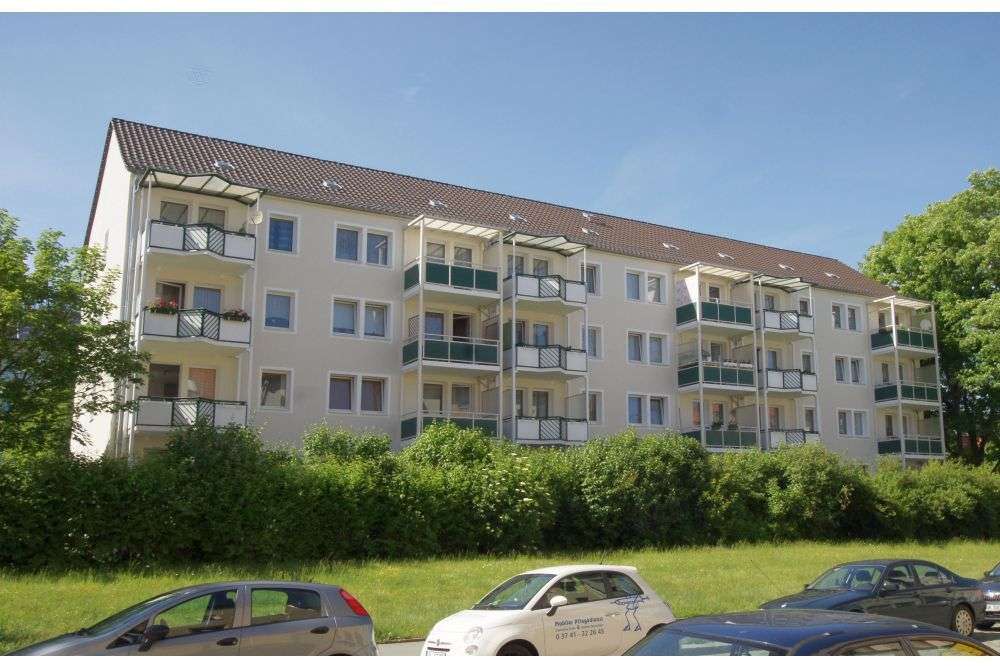 Thumbnail-Wohnung zum Mieten in Plauen 302,13 € 57.99 m²