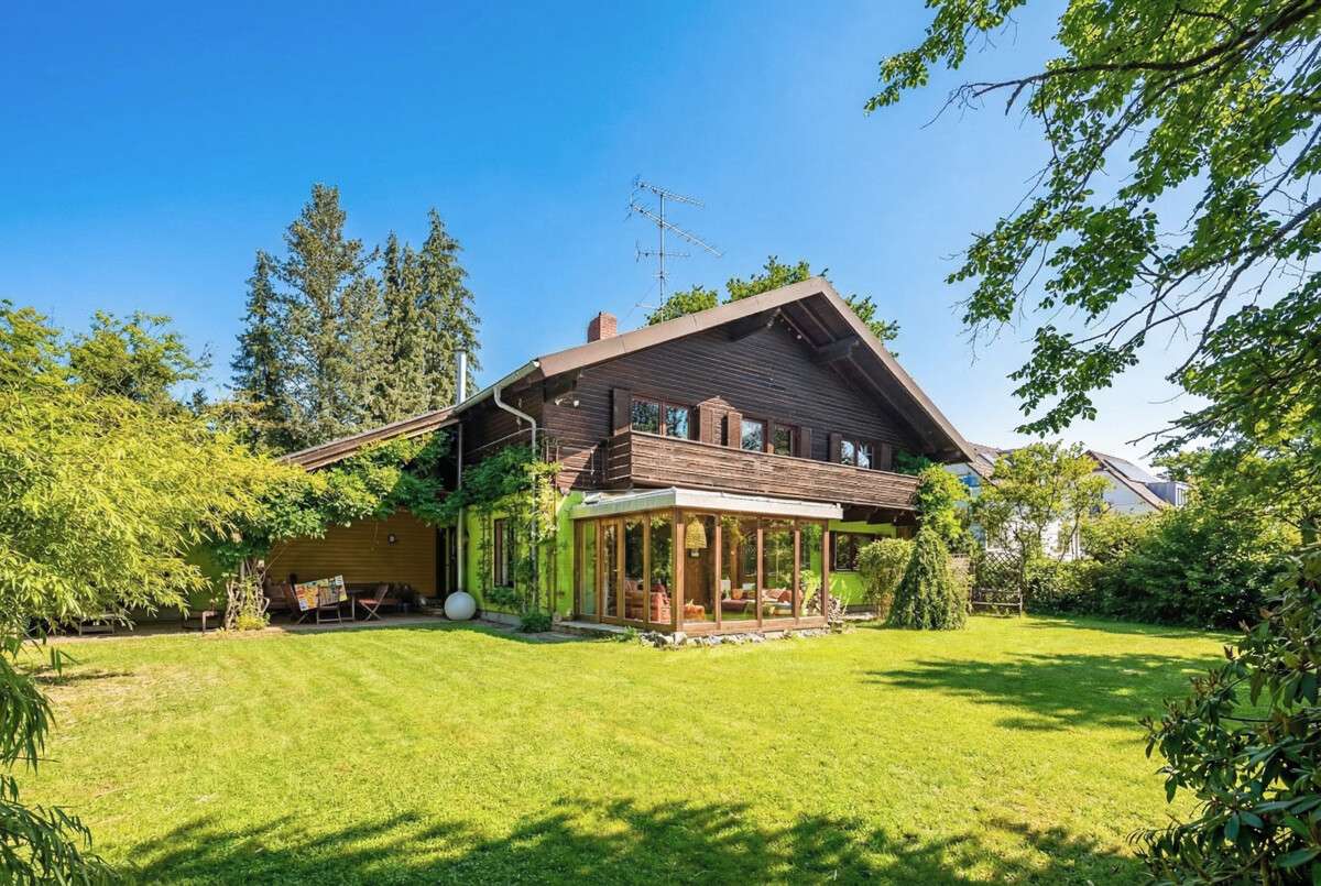 Thumbnail-Haus zum Kaufen in München Untermenzing 1.995.000,00 € 202.4 m²
