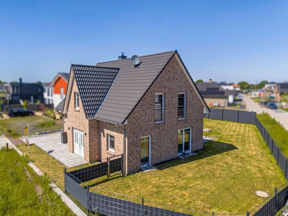 Thumbnail-Haus zum Kaufen in Winsen (Aller) 449.000,00 € 140 m²