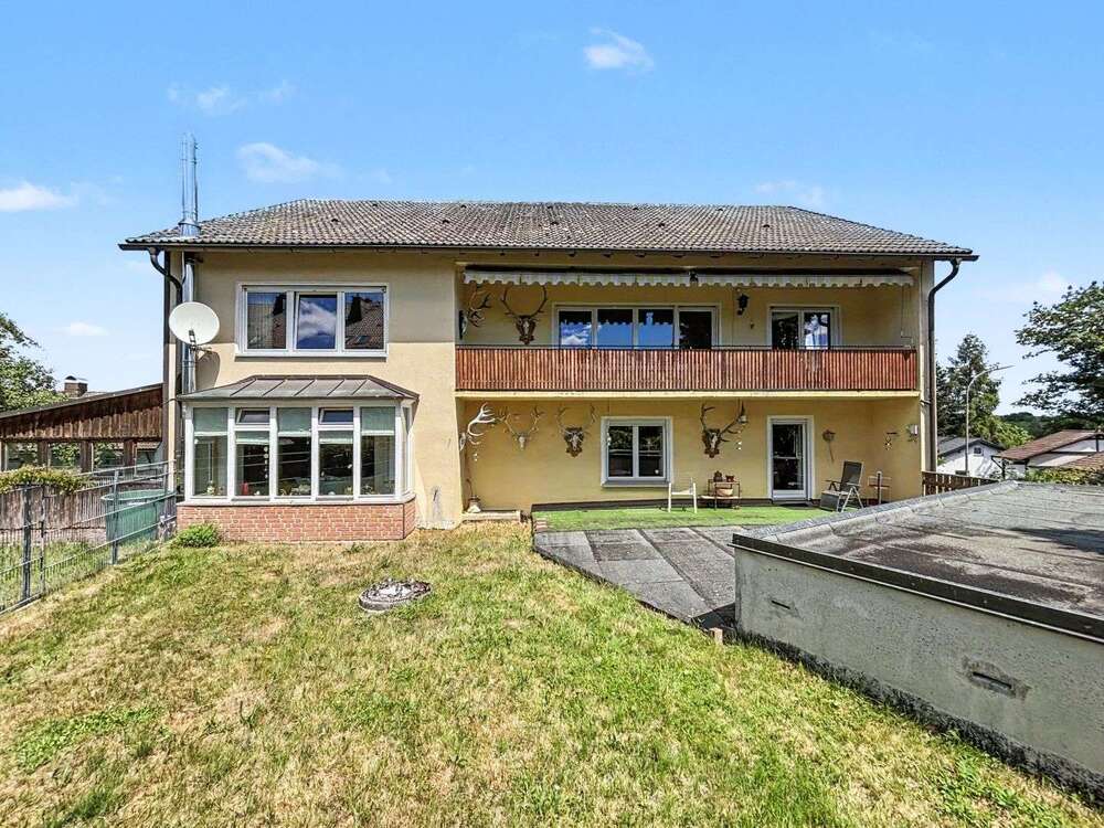 Thumbnail-Haus zum Kaufen in Bad Alexandersbad 333.000,00 € 262 m²