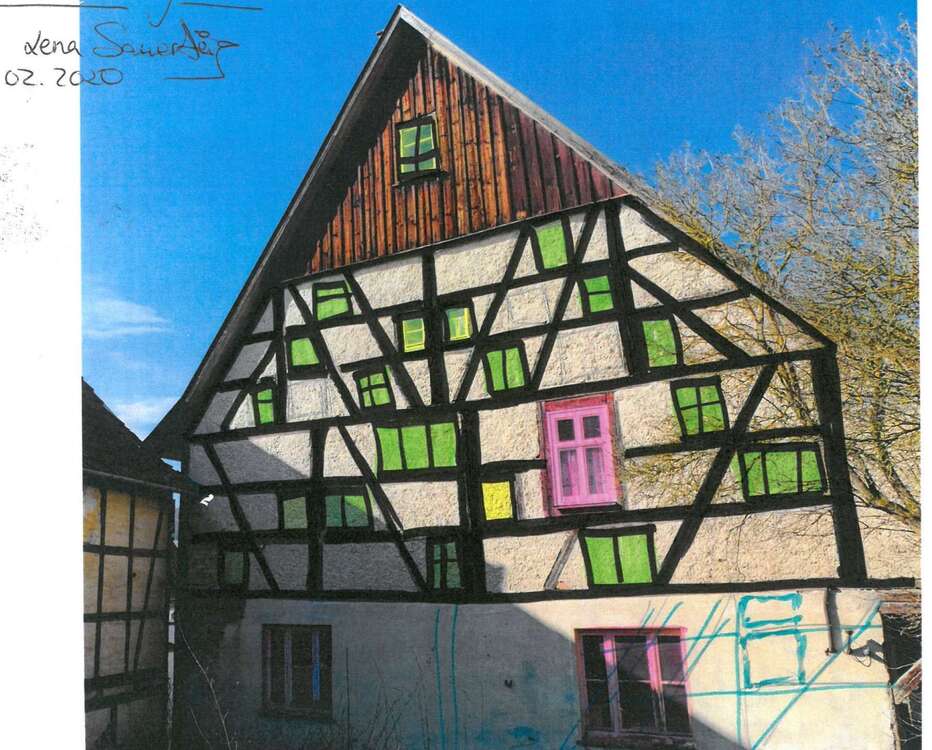 Thumbnail-Haus zum Kaufen in Lengfeld 80.000,00 € 330 m²