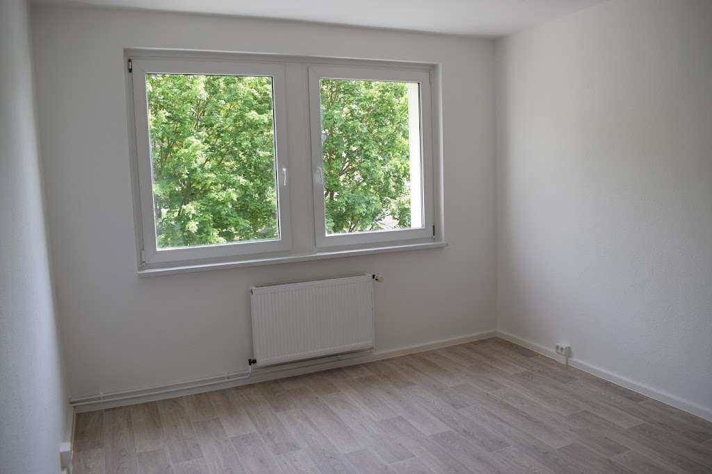 Thumbnail-Wohnung zum Mieten in Stadtilm 262,00 € 46.05 m²