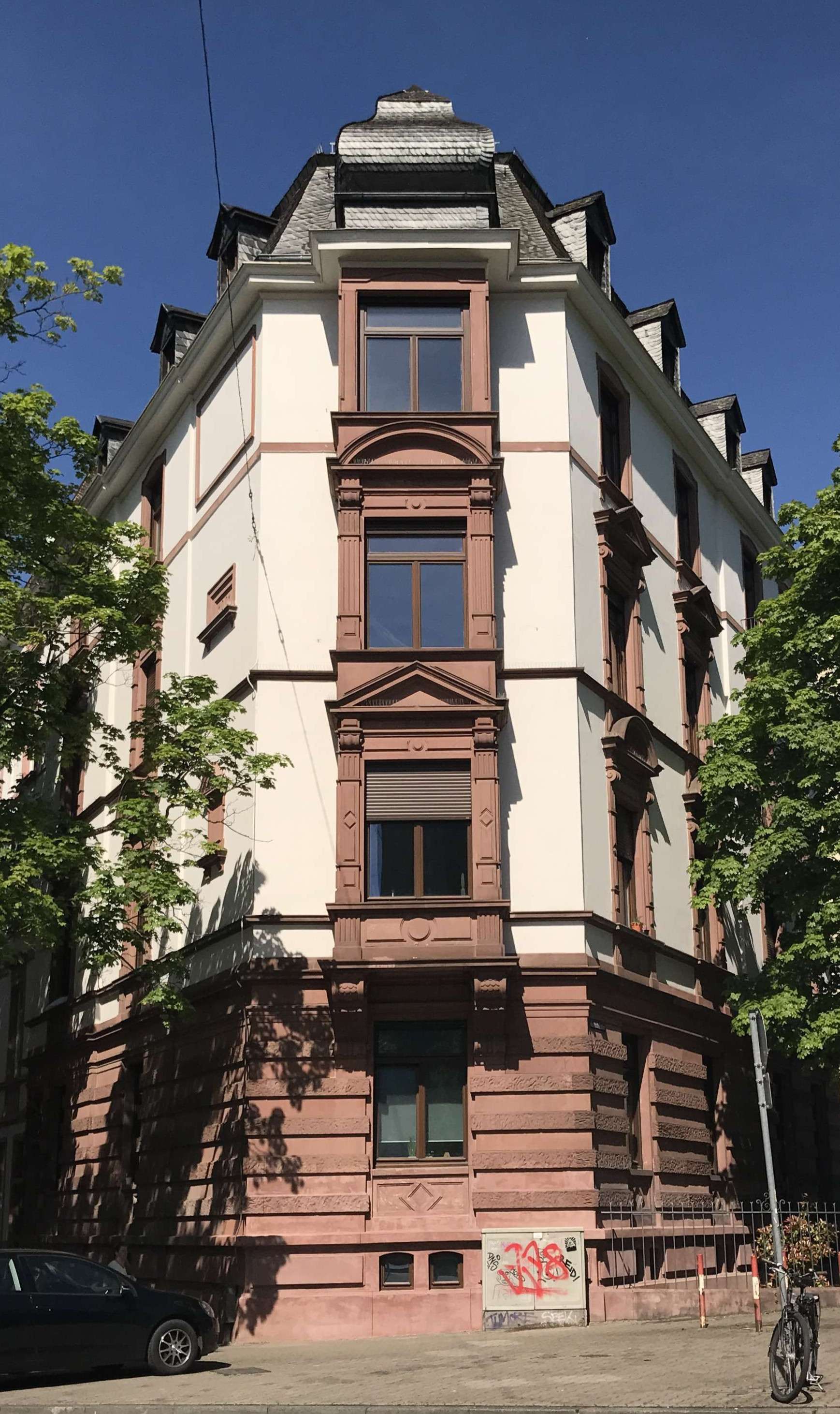 Thumbnail-Wohnung zum Mieten in Frankfurt 2.400,00 € 110 m²