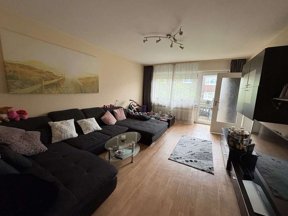 Thumbnail-Wohnung zum Mieten in Wuppertal Ronsdorf 689,00 € 79 m²