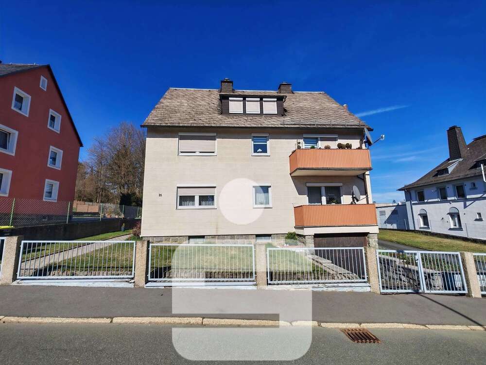 Thumbnail-Haus zum Kaufen in Münchberg 180.000,00 € 211 m²
