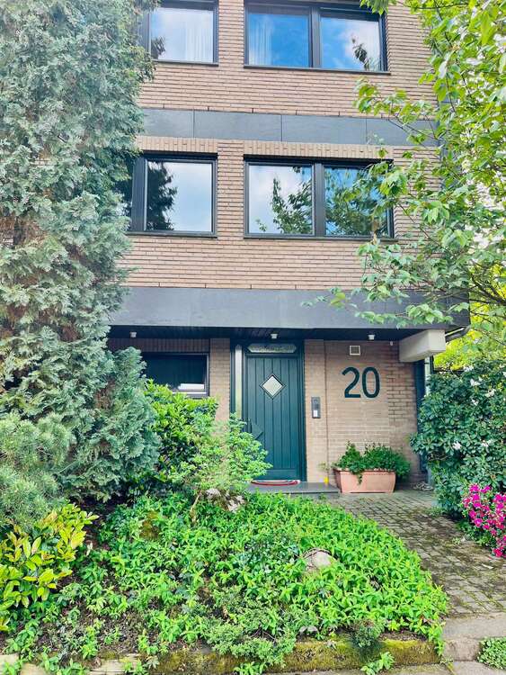 Thumbnail-Haus zum Kaufen in Hilden 685.000,00 € 186.85 m²