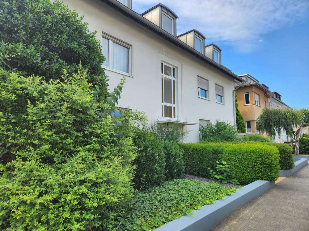 Thumbnail-Haus zum Kaufen in Köln 2.100.000,00 € 569 m²