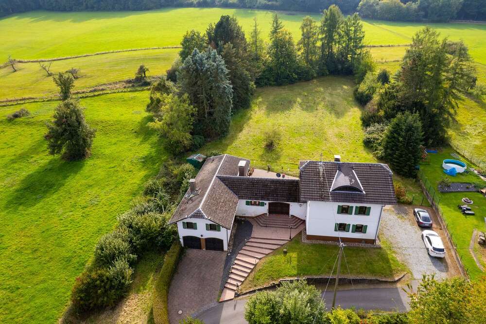 Thumbnail-Haus zum Kaufen in Neustadt (Wied) 568.000,00 € 303 m²