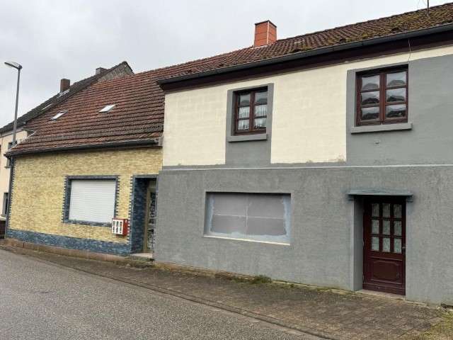 Thumbnail-Haus zum Kaufen in Kirrweiler 49.000,00 € 225 m²