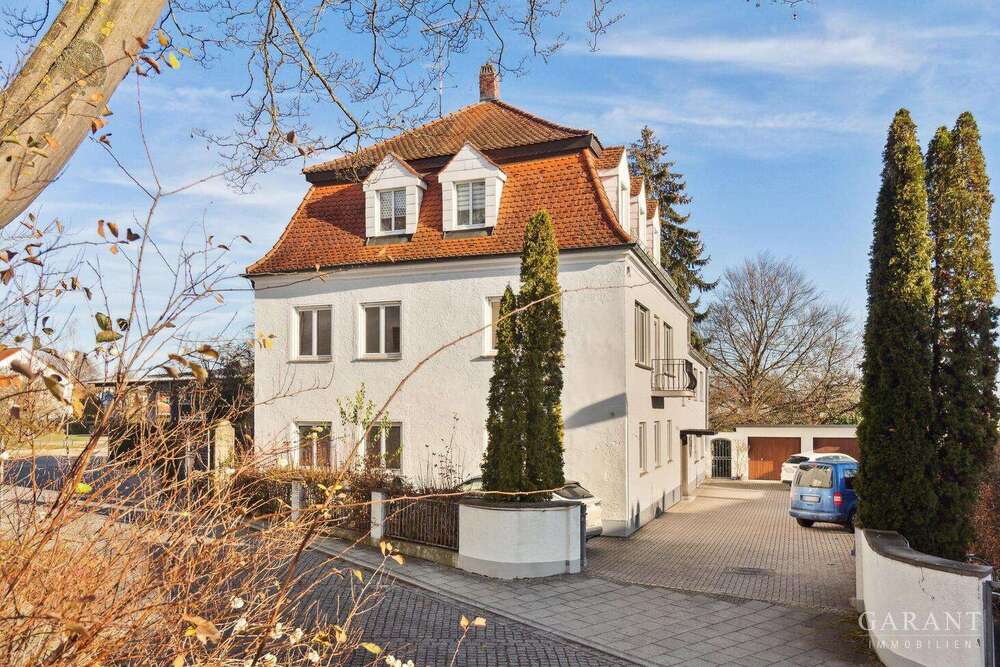 Thumbnail-Haus zum Kaufen in Gersthofen 1.390.000,00 € 450 m²