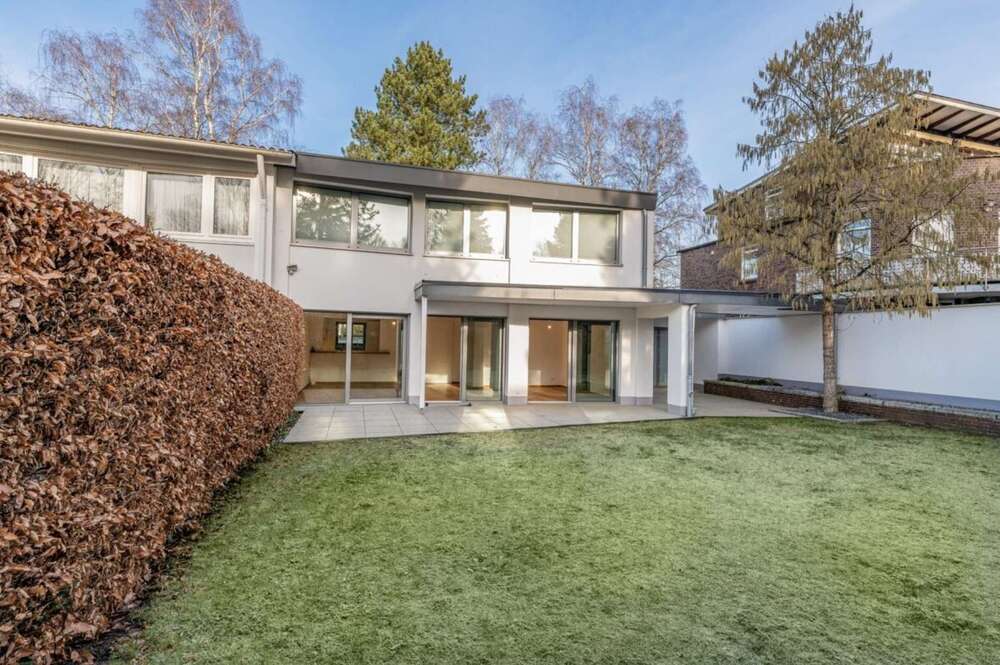 Thumbnail-Haus zum Mieten in Hamburg 3.199,00 € 150 m²