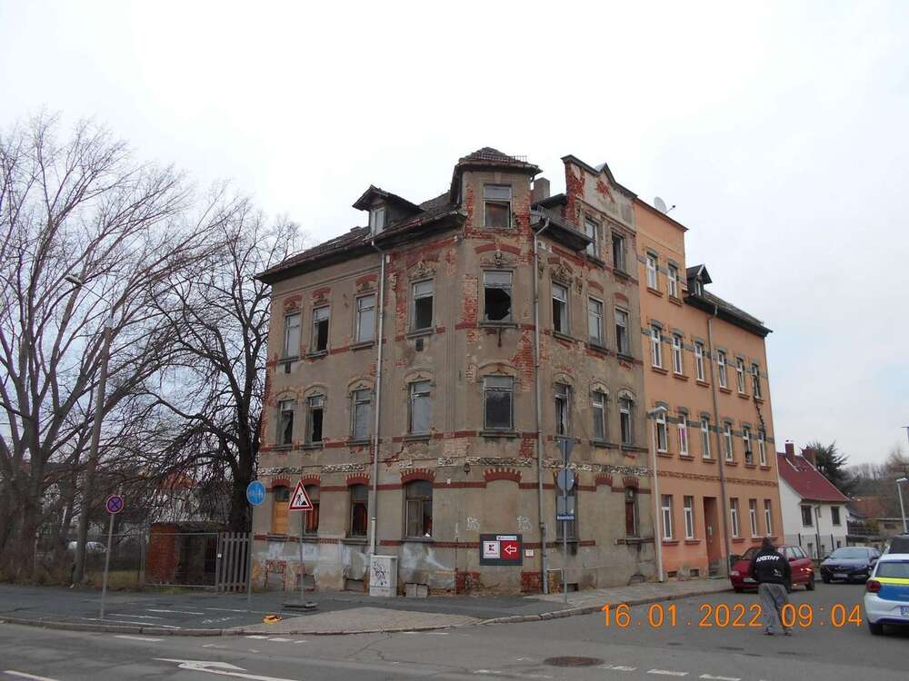 Thumbnail-Haus zum Kaufen in Altenburg 75.000,00 € 237 m²