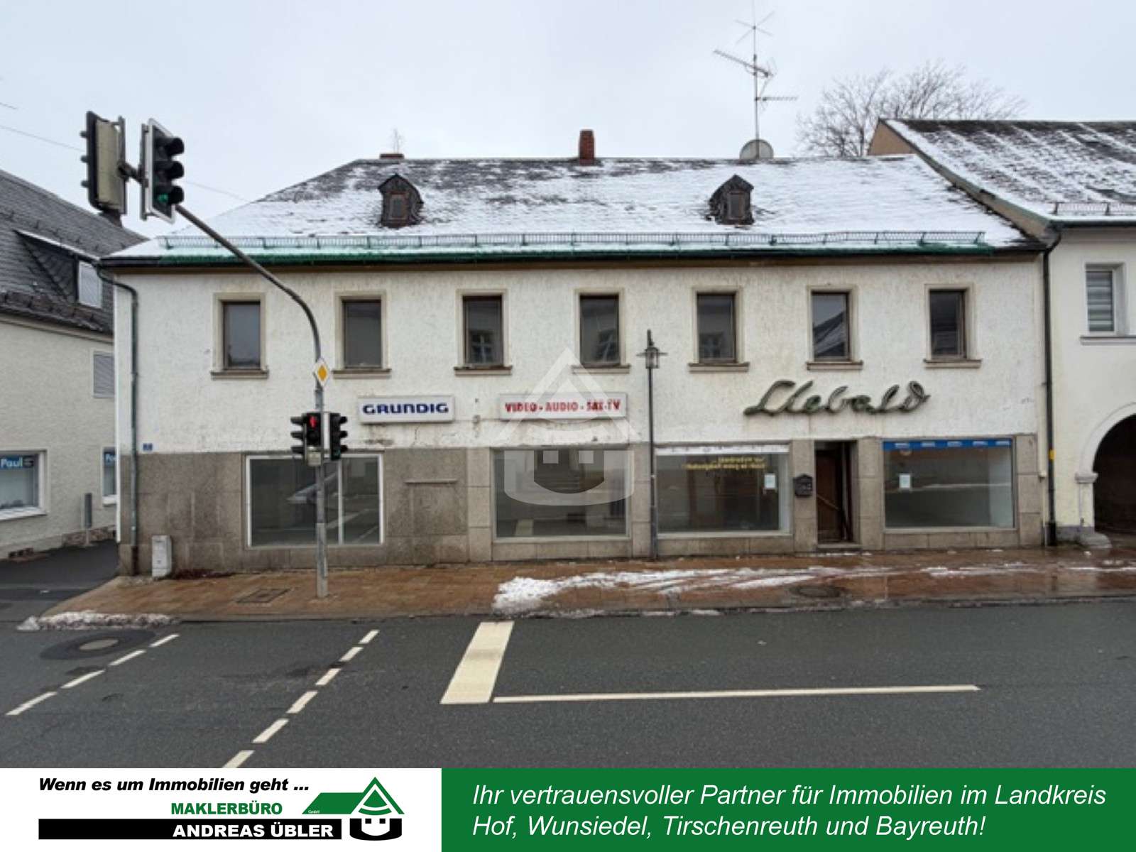 Thumbnail-Haus zum Kaufen in Kirchenlamitz 90.000,00 € 176 m²