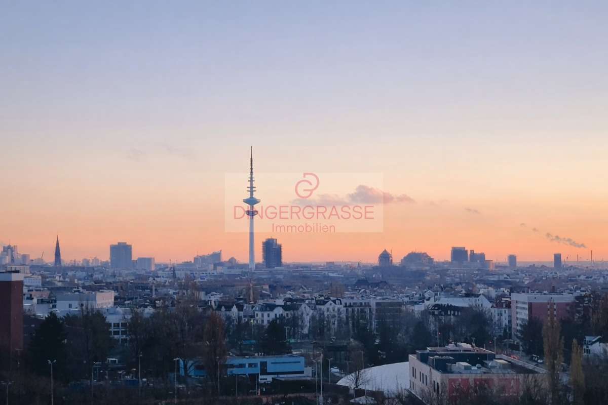 Thumbnail-Haus zum Mieten in Hamburg 7.000,00 € 180 m²