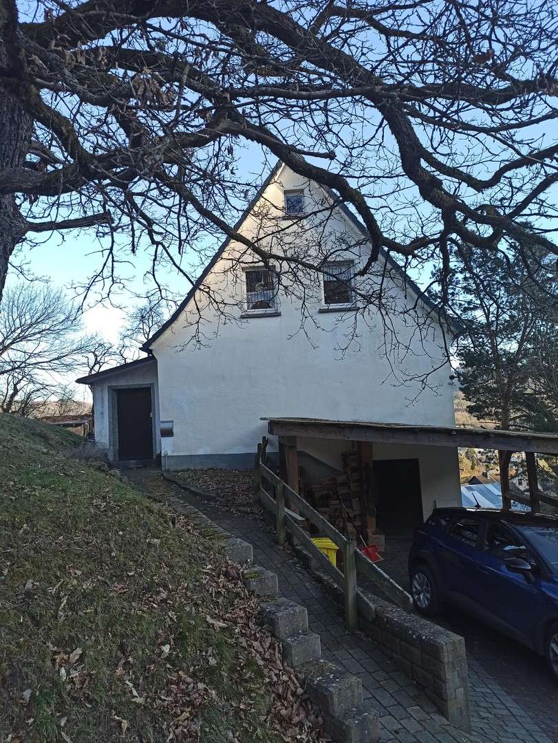 Thumbnail-Haus zum Kaufen in Bad Laasphe 120.000,00 € 93.26 m²