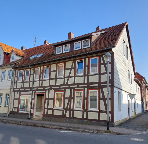 Thumbnail-Haus zum Kaufen in Dransfeld 469.000,00 € 325 m²