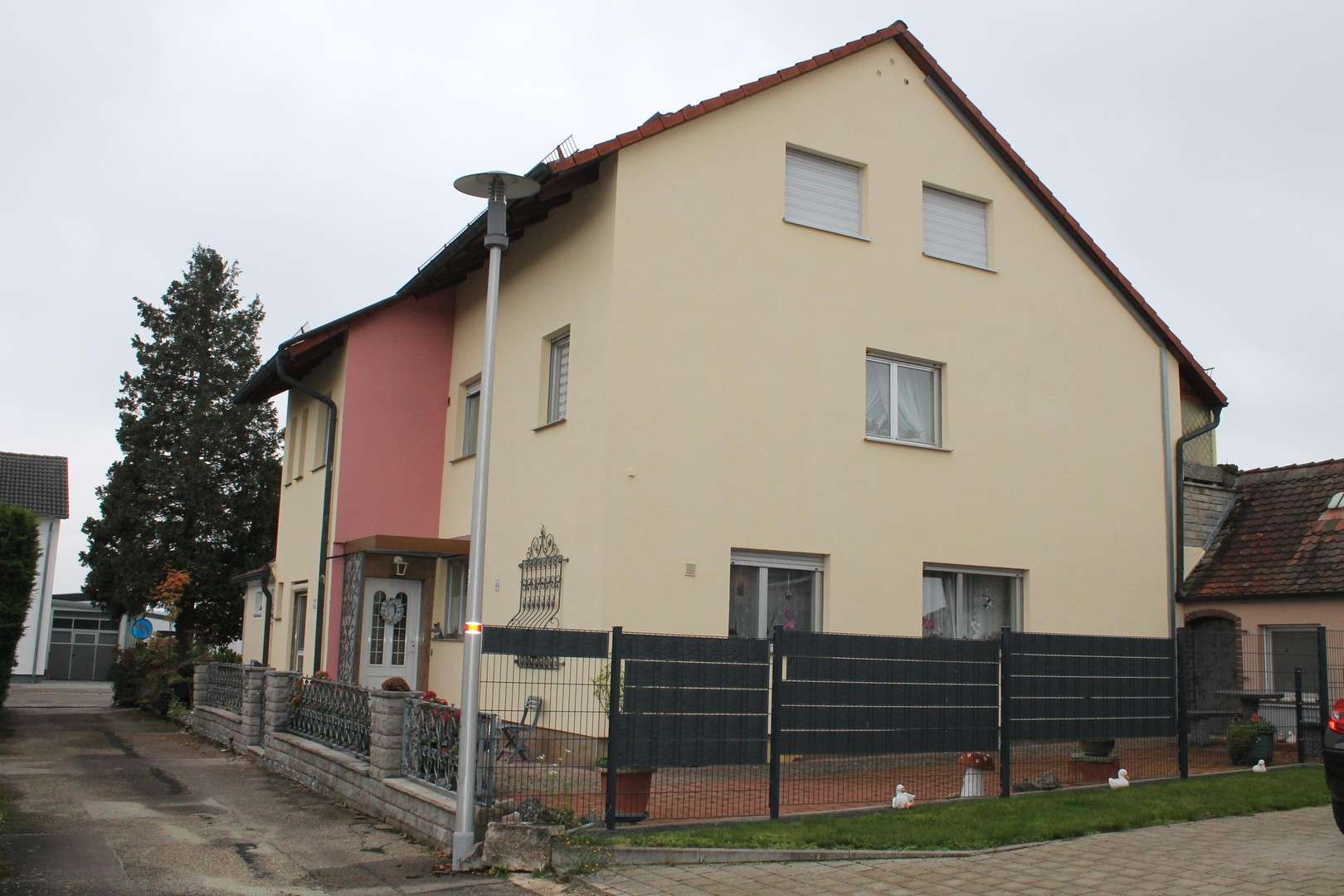 Thumbnail-Haus zum Kaufen in Ansbach-Meinhardswinden 469.000,00 € 262 m²