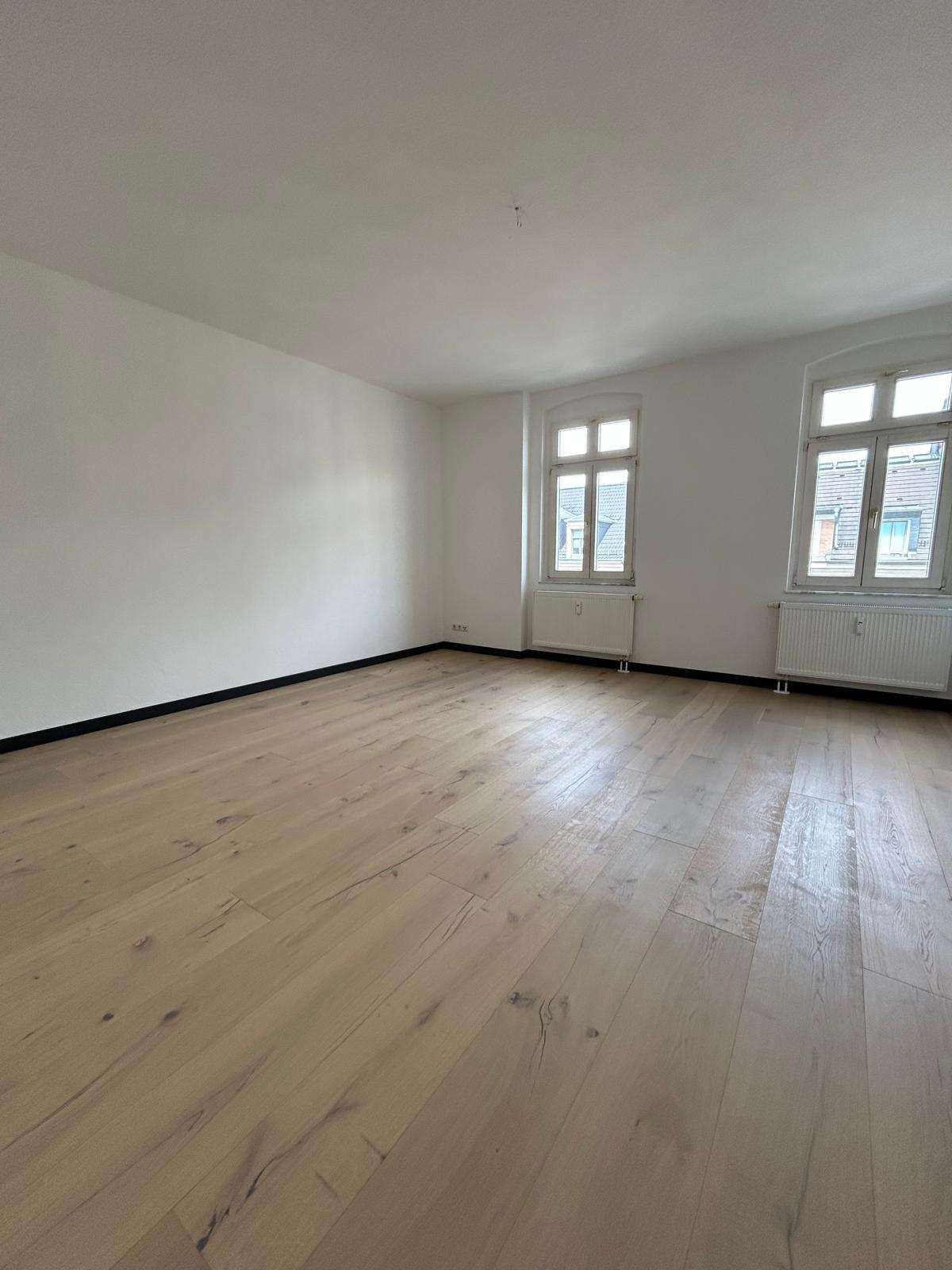 Thumbnail-Wohnung zum Mieten in Zwickau 563,00 € 75.16 m²