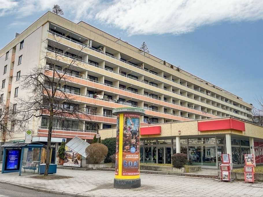 Thumbnail-Wohnung zum Kaufen in München 350.000,00 € 32 m²