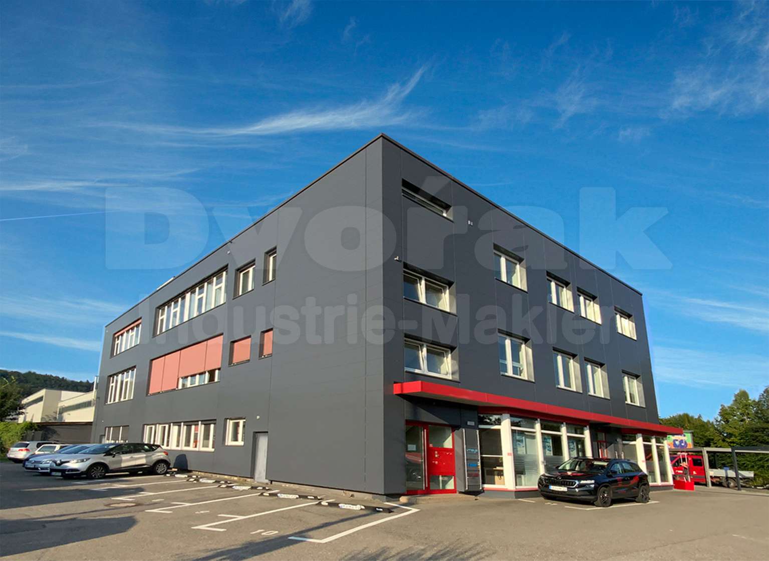 Thumbnail-Halle in Leonberg 3.911,00 € 620 m²