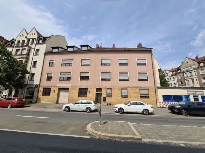 Thumbnail-Wohnung zum Kaufen in Nürnberg St. Leonhard 269.000,00 € 98.9 m²