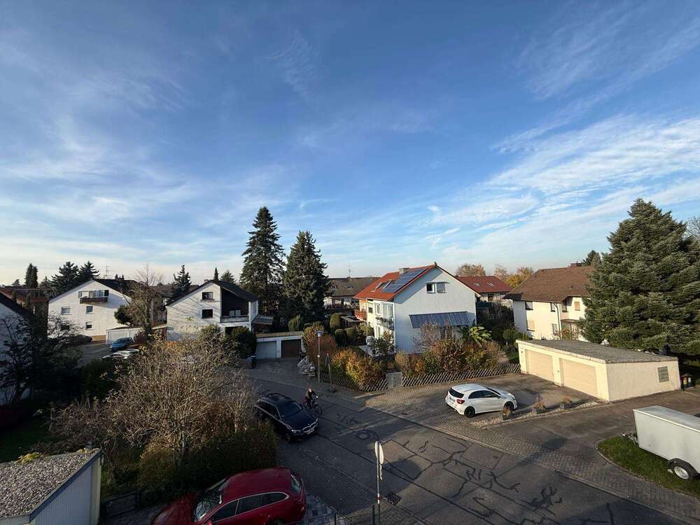 Thumbnail-Wohnung zum Mieten in Karlsruhe 1.100,00 € 90 m²