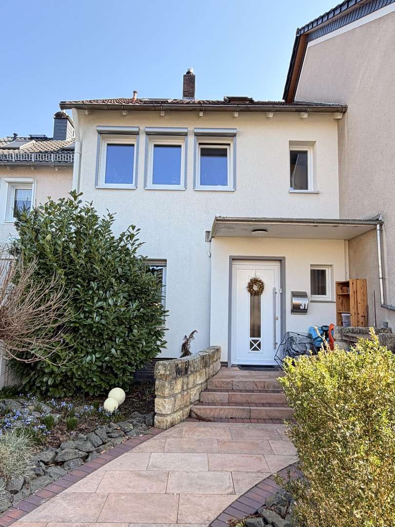 Thumbnail-Haus zum Mieten in Hildesheim 1.250,00 € 125 m²