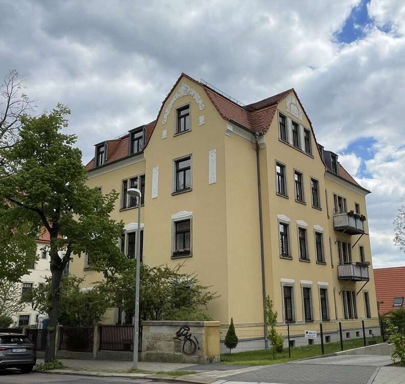 Thumbnail-Wohnung zum Kaufen in Dresden 149.000,00 € 45.97 m²