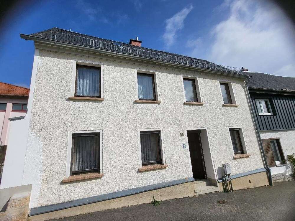 Thumbnail-Haus zum Kaufen in Lengenfeld 45.000,00 € 90 m²