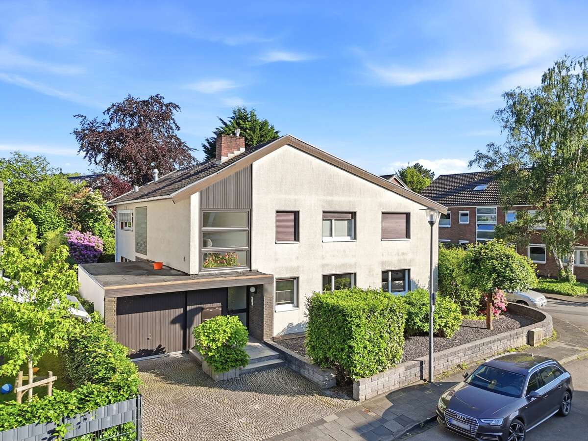 Thumbnail-Wohnung zum Kaufen in Köln 974.000,00 € 148 m²