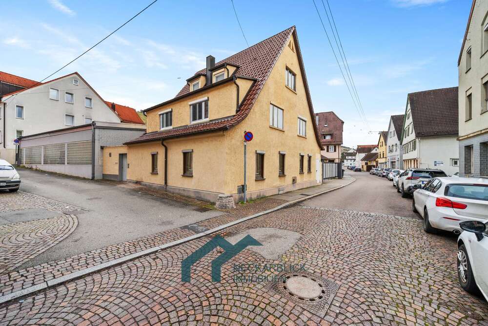 Thumbnail-Wohnung zum Kaufen in Stuttgart 199.000,00 € 111 m²