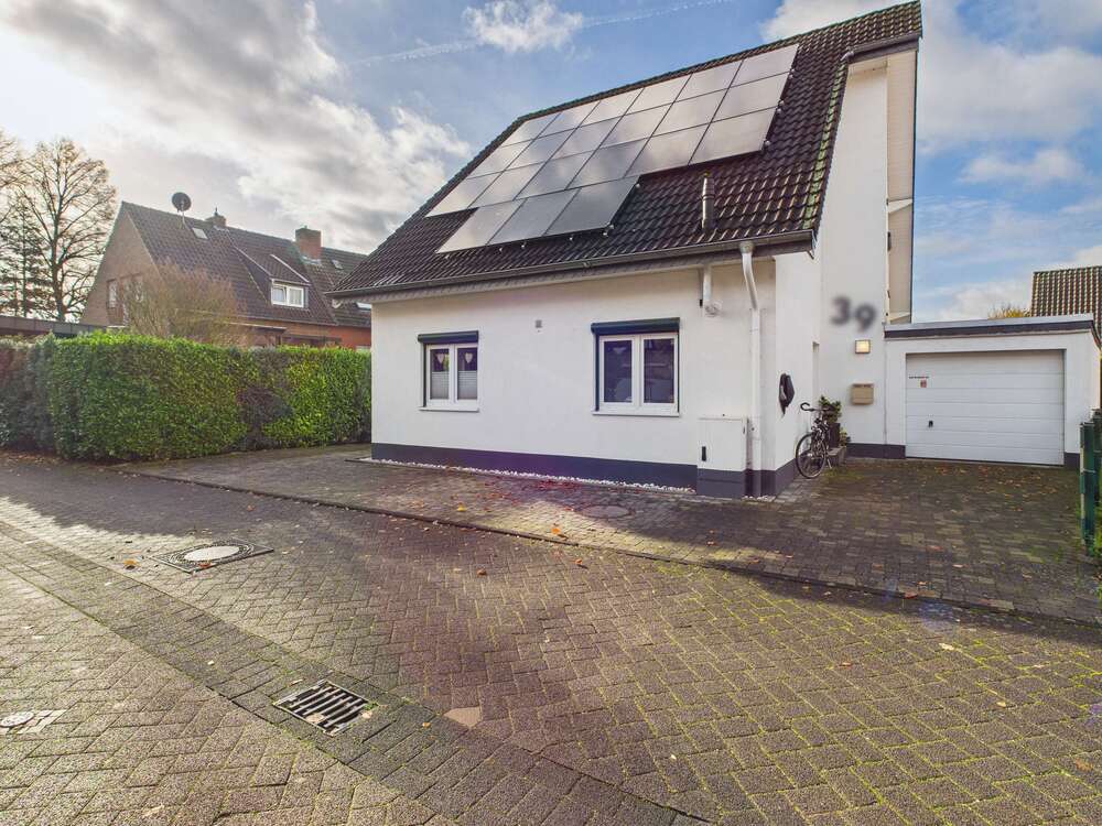 Thumbnail-Haus zum Kaufen in Krefeld 630.000,00 € 129 m²