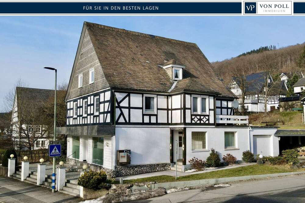 Thumbnail-Haus zum Kaufen in Schmallenberg 195.000,00 € 280 m²