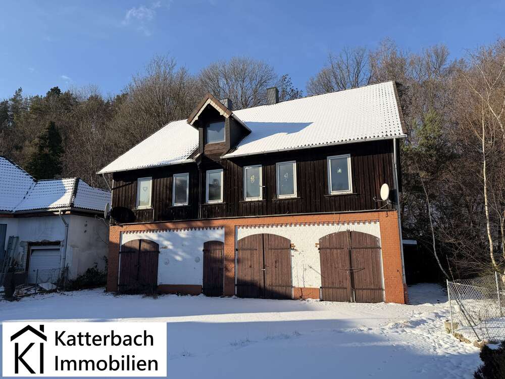 Thumbnail-Haus zum Kaufen in Oker 87.000,00 € 141 m²